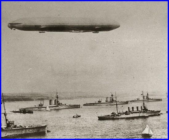 14 18 zeppelin de la marine et premieres manoeuvres en 1914 encadre