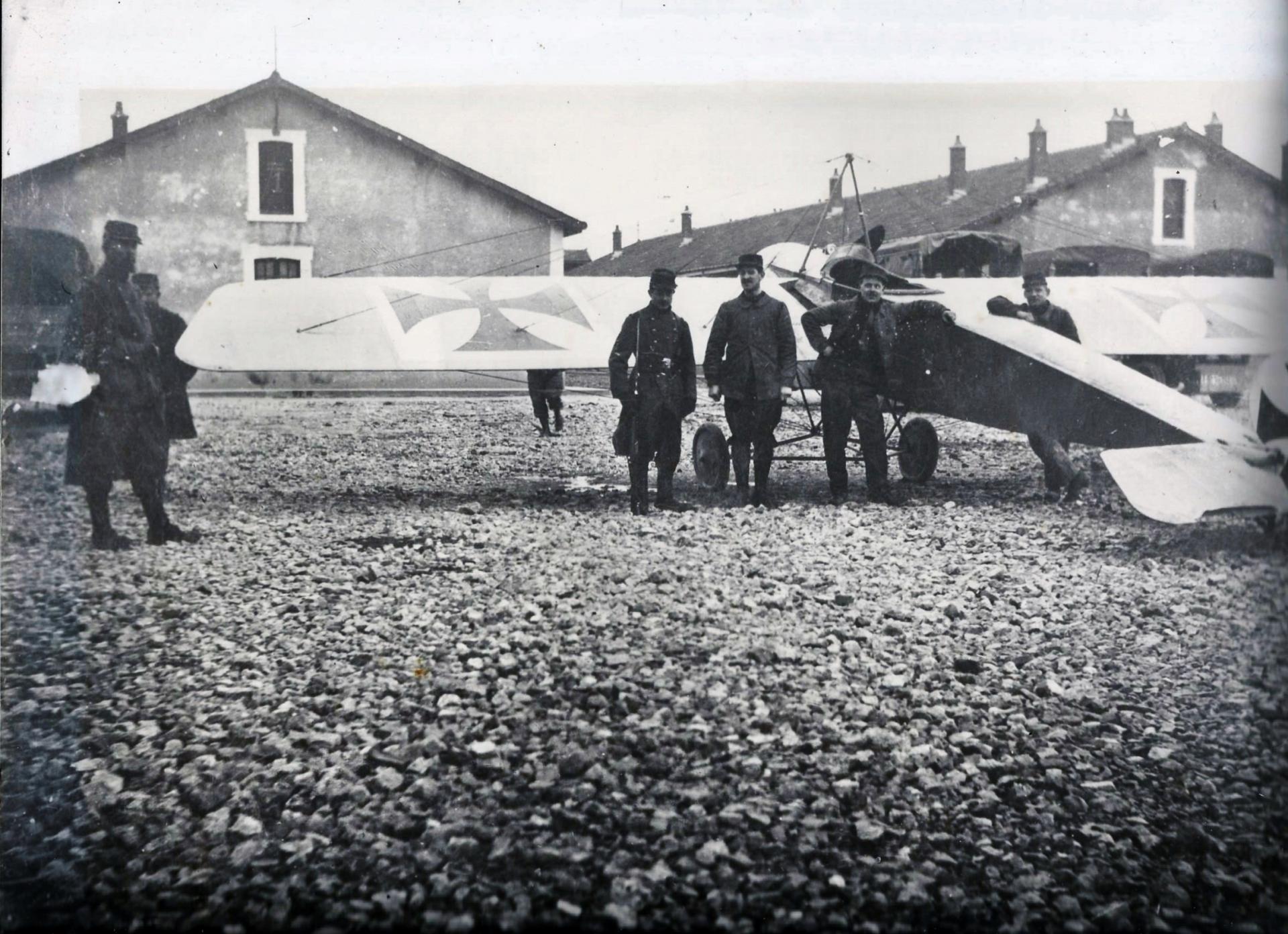 Calais 14 18 avion allemand