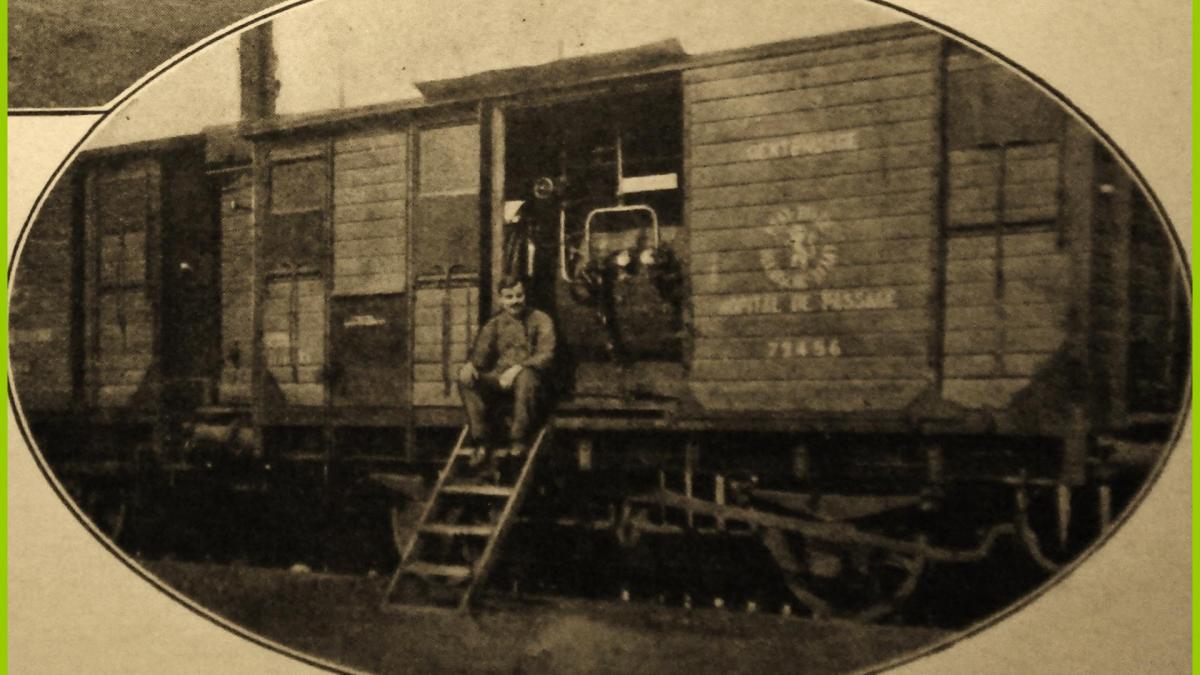 Calais 14 18 etuve de desinfection base belge installee dans un wagon au moment de l epidemie de fievre typhoide sevissait dans calais encadre