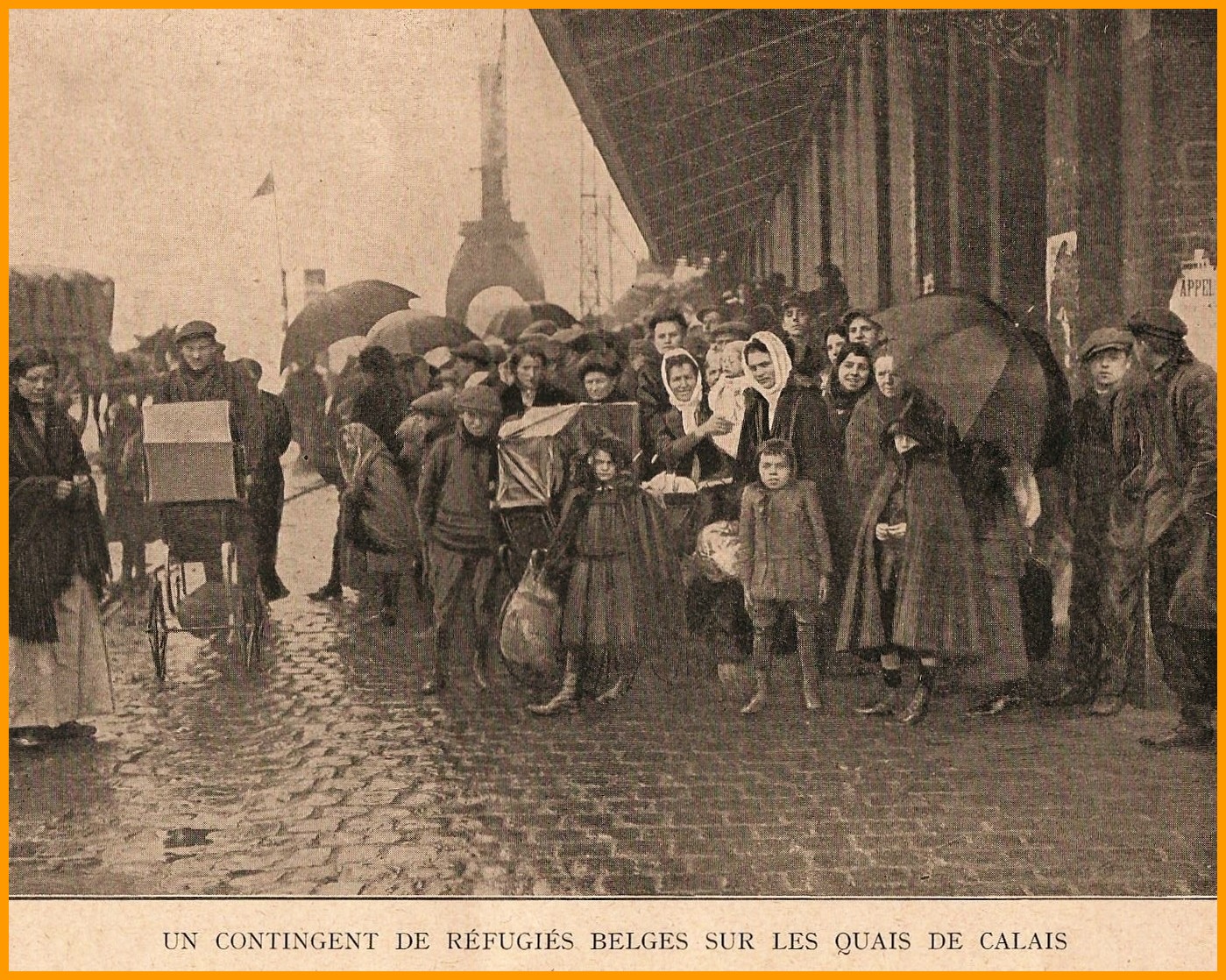 Calais 14 18 un contingent de refugies belges sur les quais de calais encadre