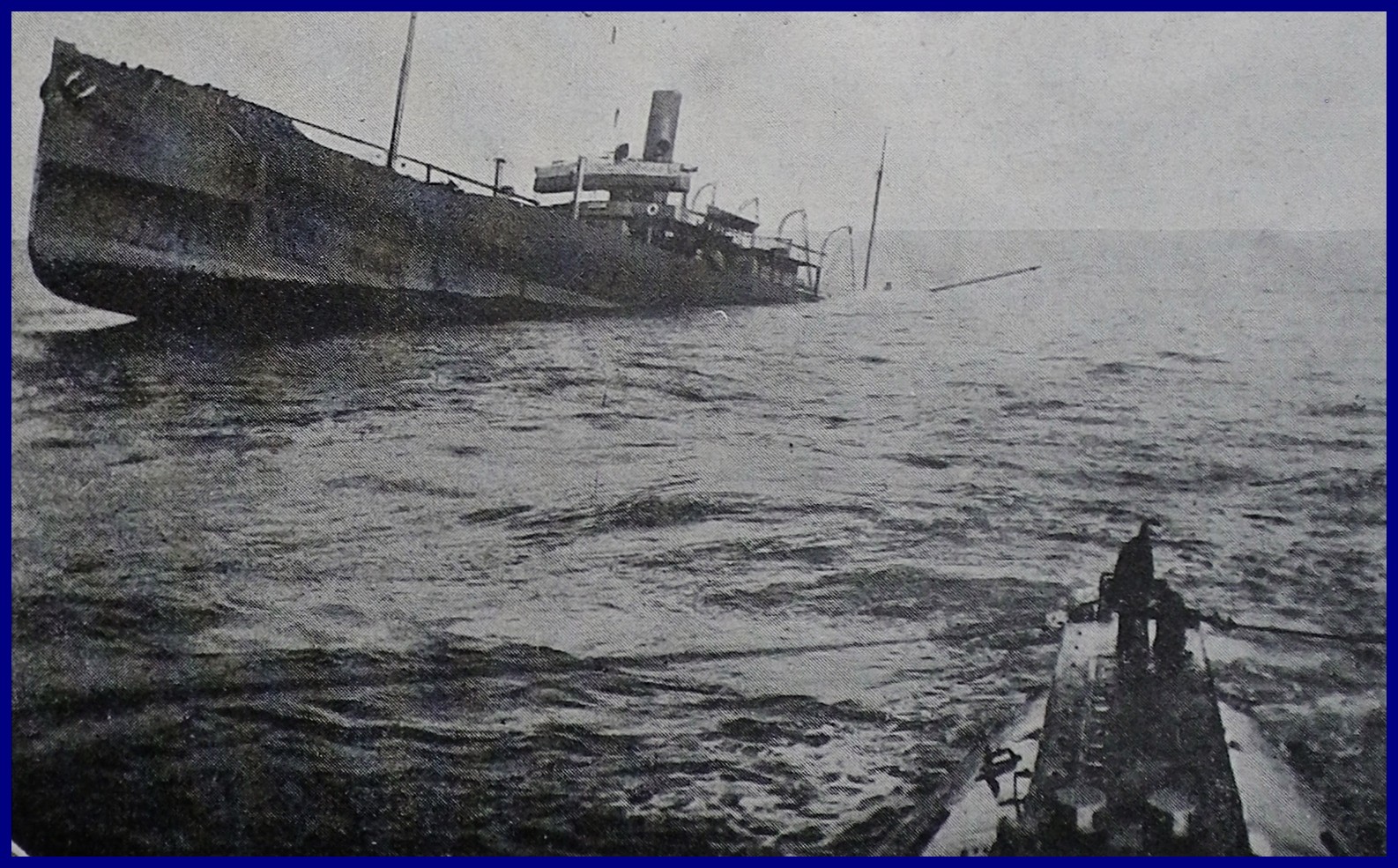 Calais 14 18 agonie d un transport de ravitaillement torpille par un sous marin allemand 2 encadre