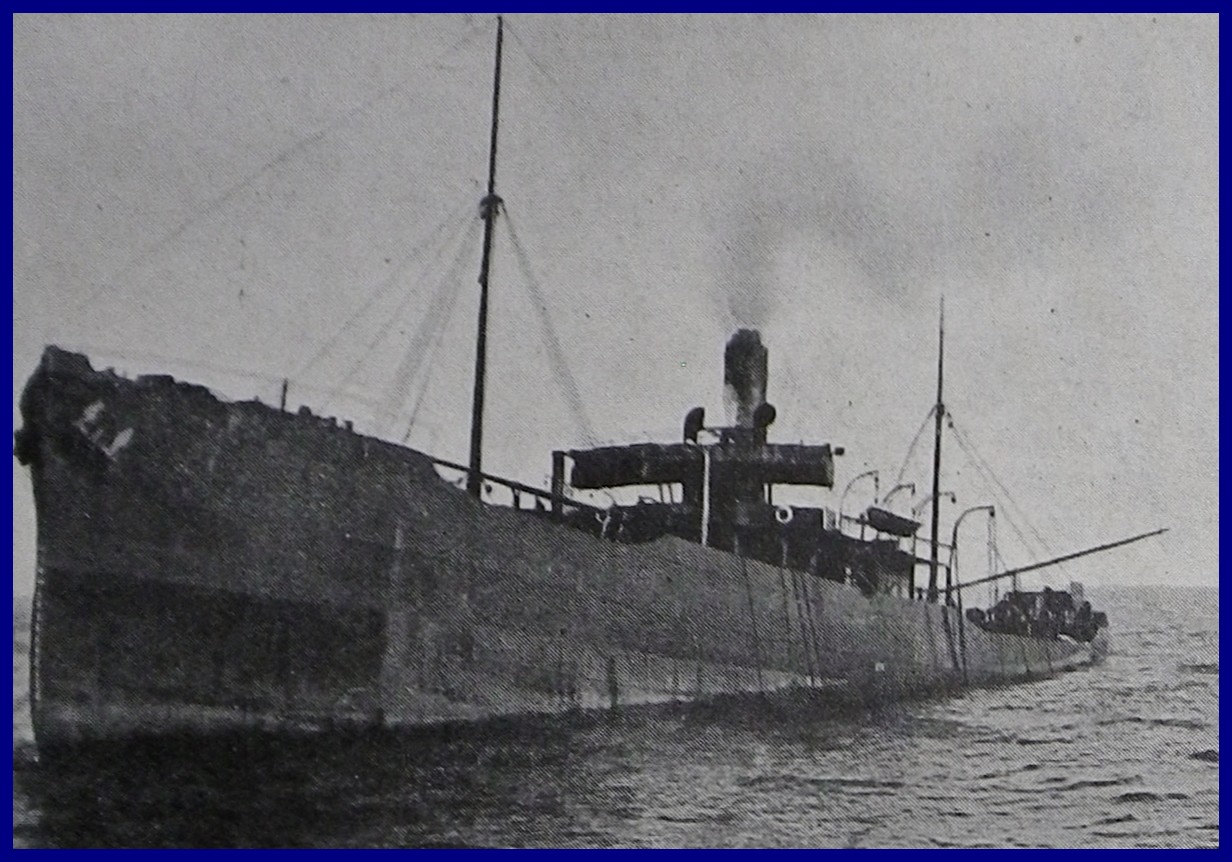 Calais 14 18 agonie d un transport de ravitaillement torpille par un sous marin allemand encadre