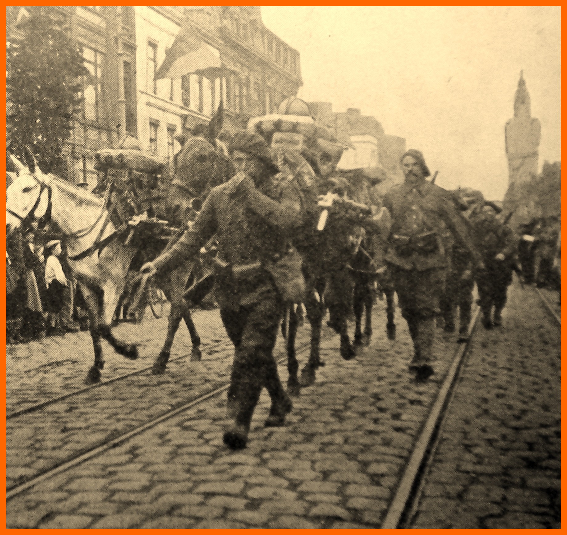 Calais 14 18 defile du 102eme bataillon 13 aout 1917 encadre