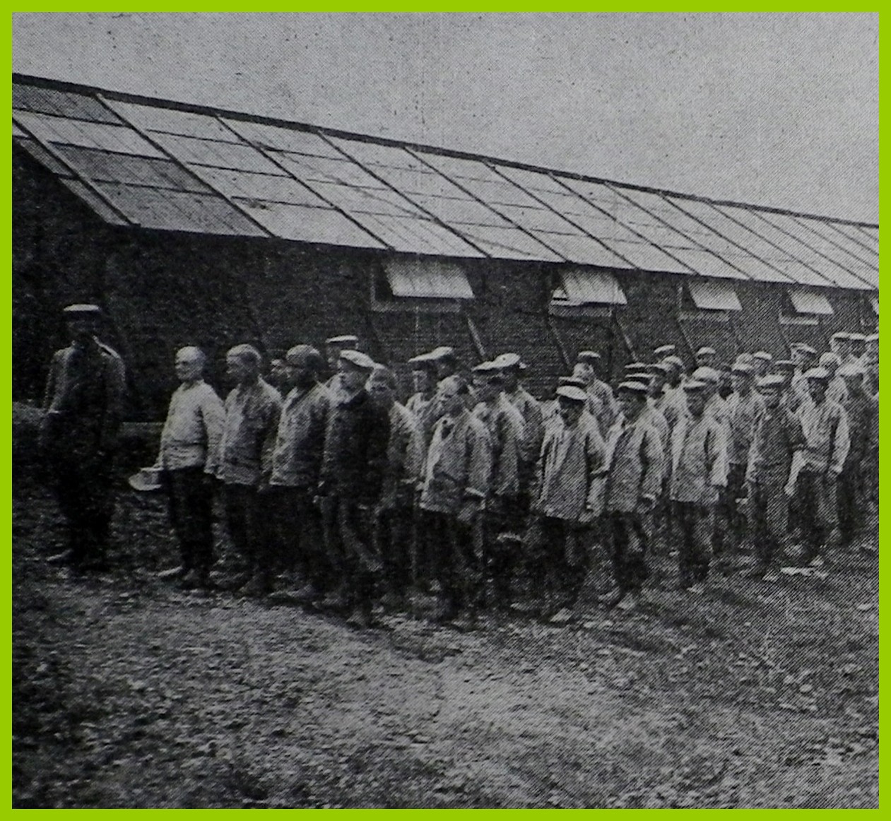 Calais 14 18 prisonniers allemands encadre