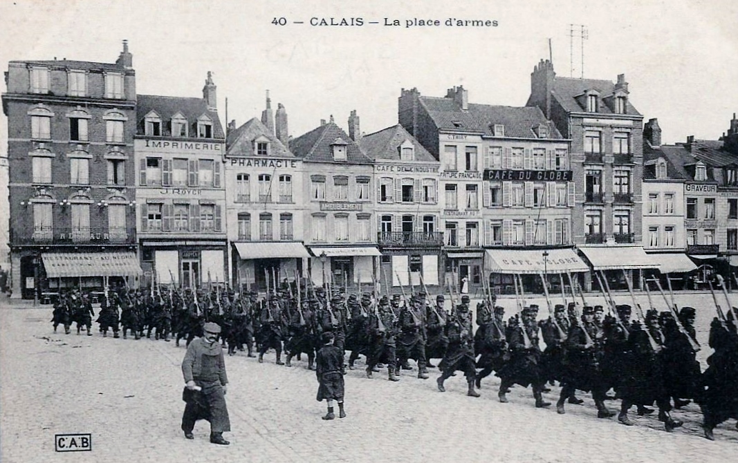 Calais defile militaire place d armes